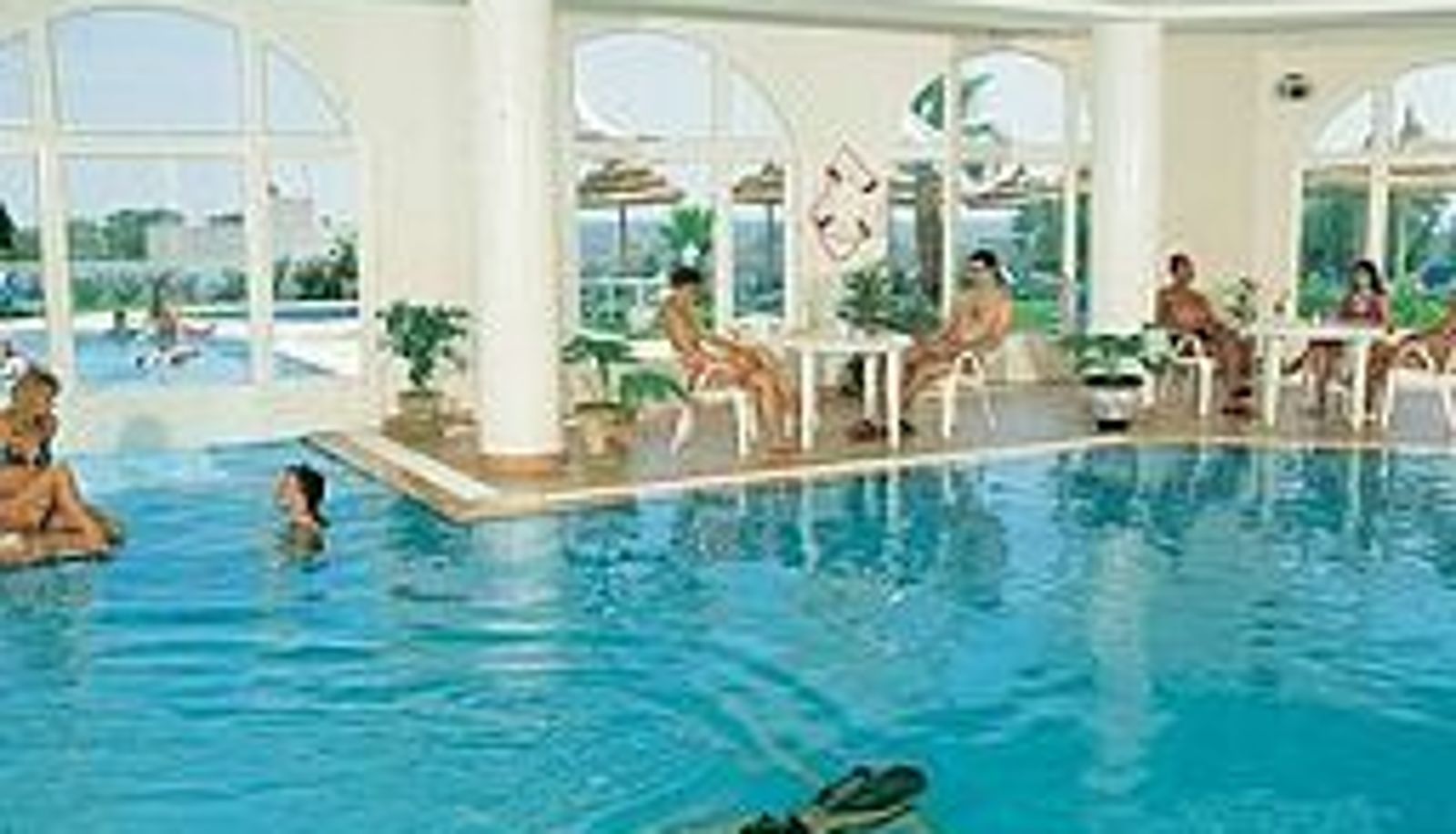 Piscina - Primalife Karawen