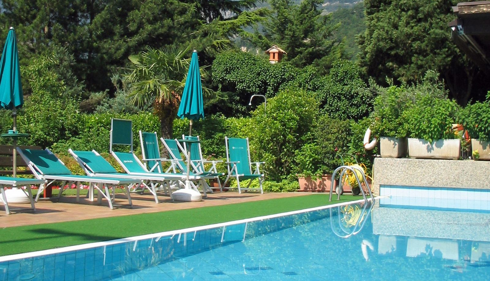 Piscina - Concaverde Albergo Residence