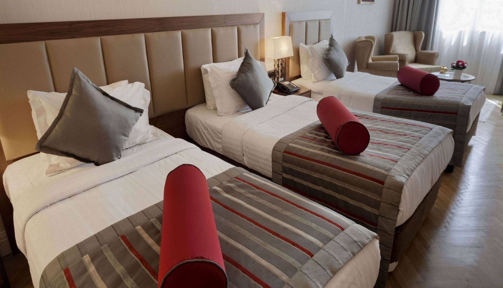 Chambre - Golden Age Hotel