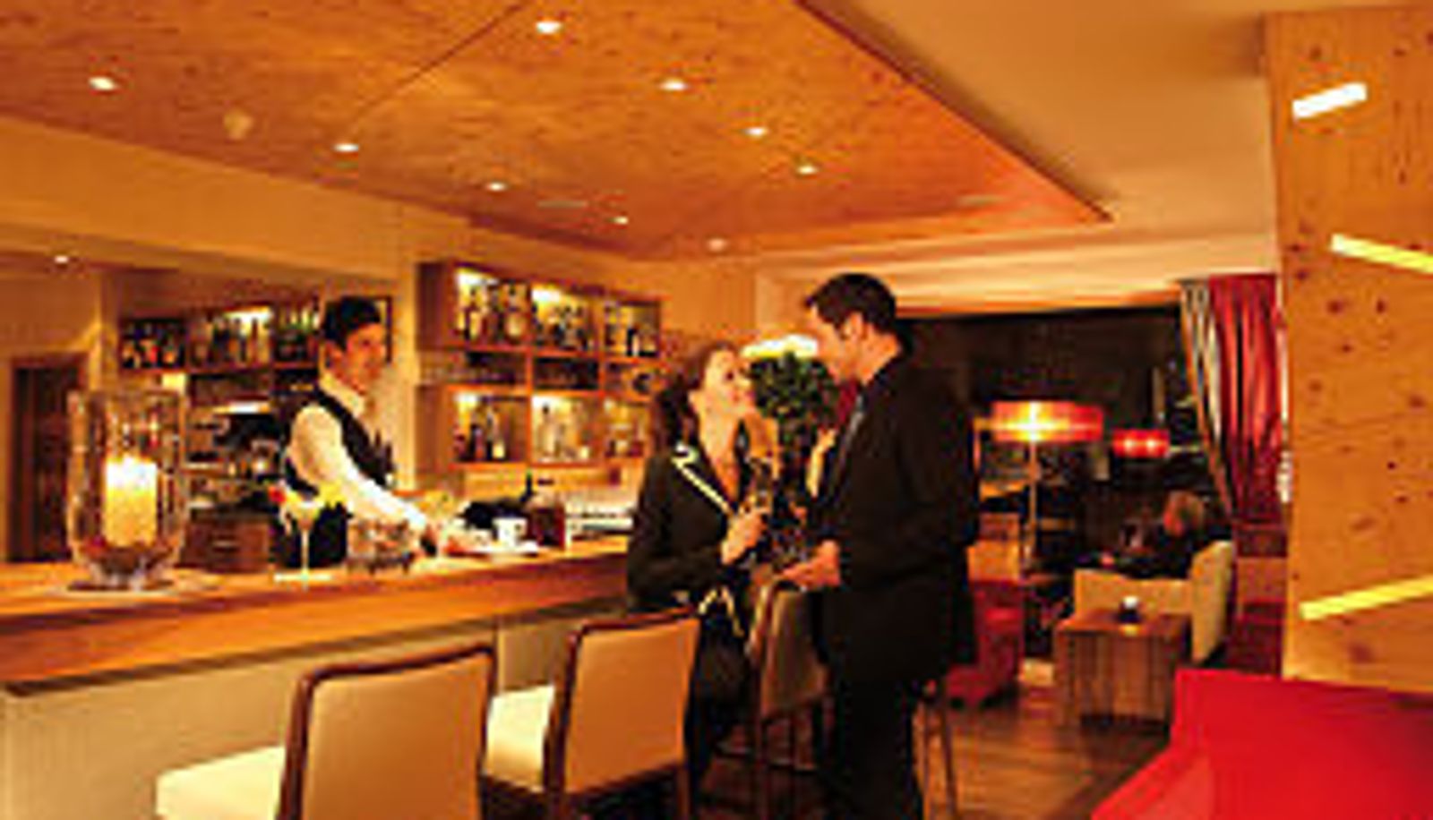 Bar - Emma