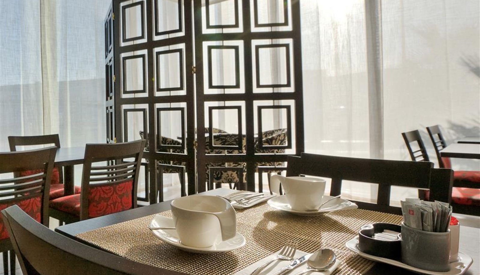 Restaurant - LE MAURITIA HOTEL *** & SPA