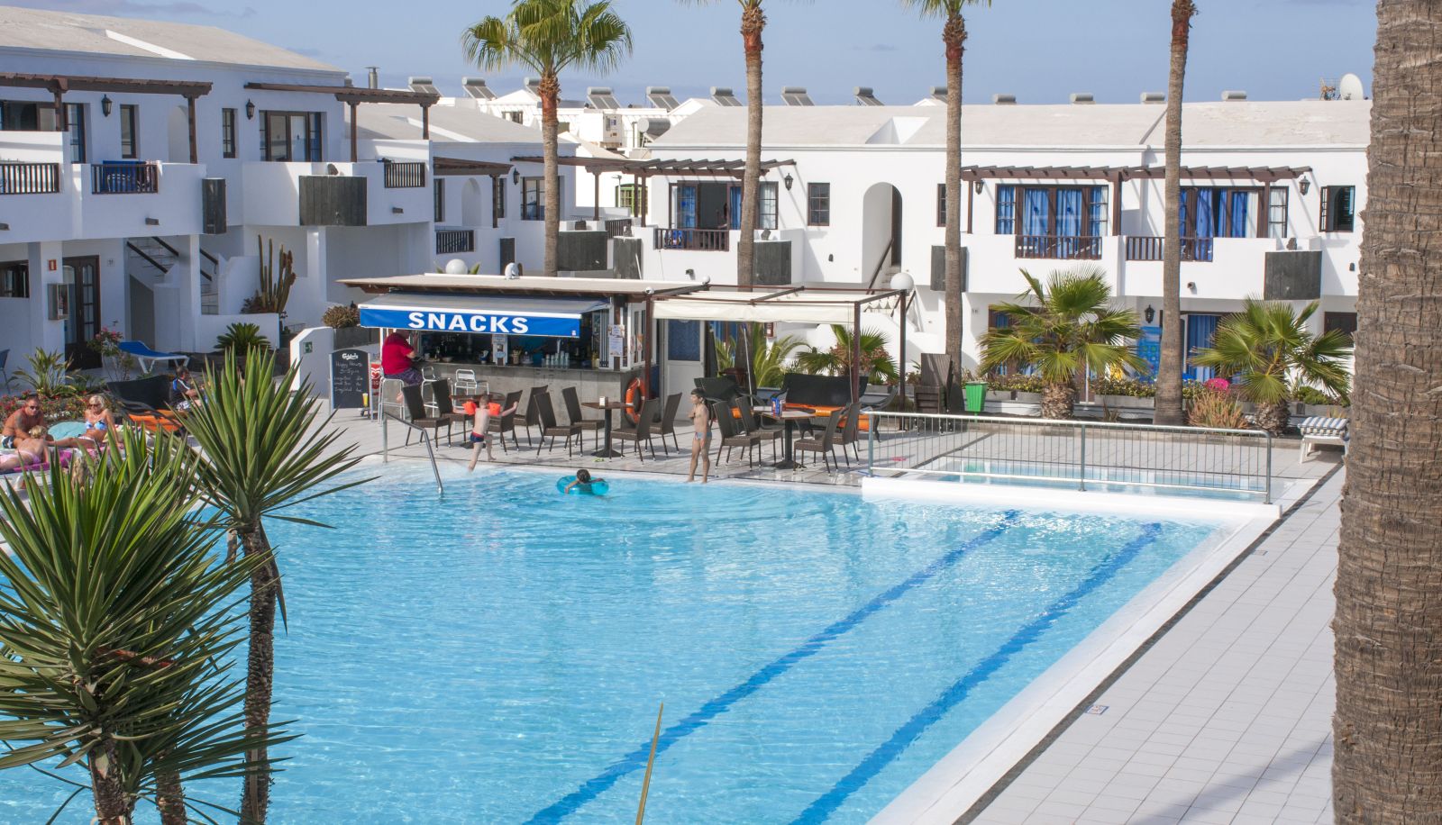 Piscina - Plaza Azul
