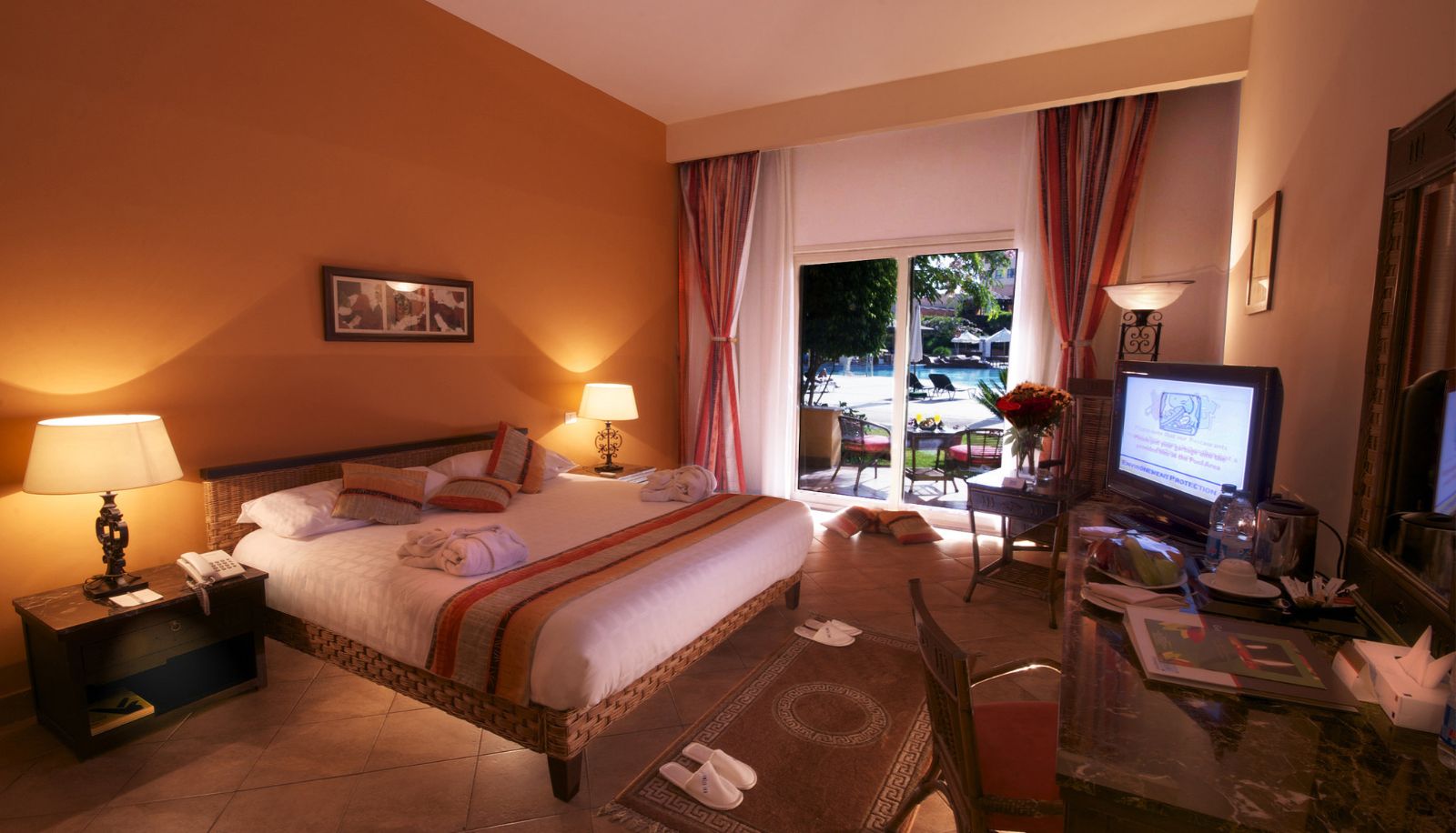 Información - Swiss Inn Pyramids Golf Resort