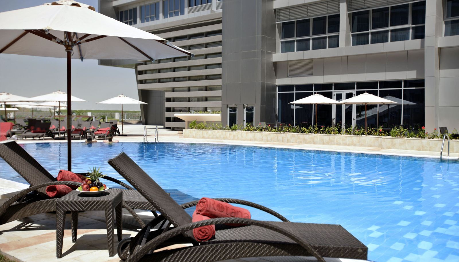Pool - Park Arjaan by Rotana
