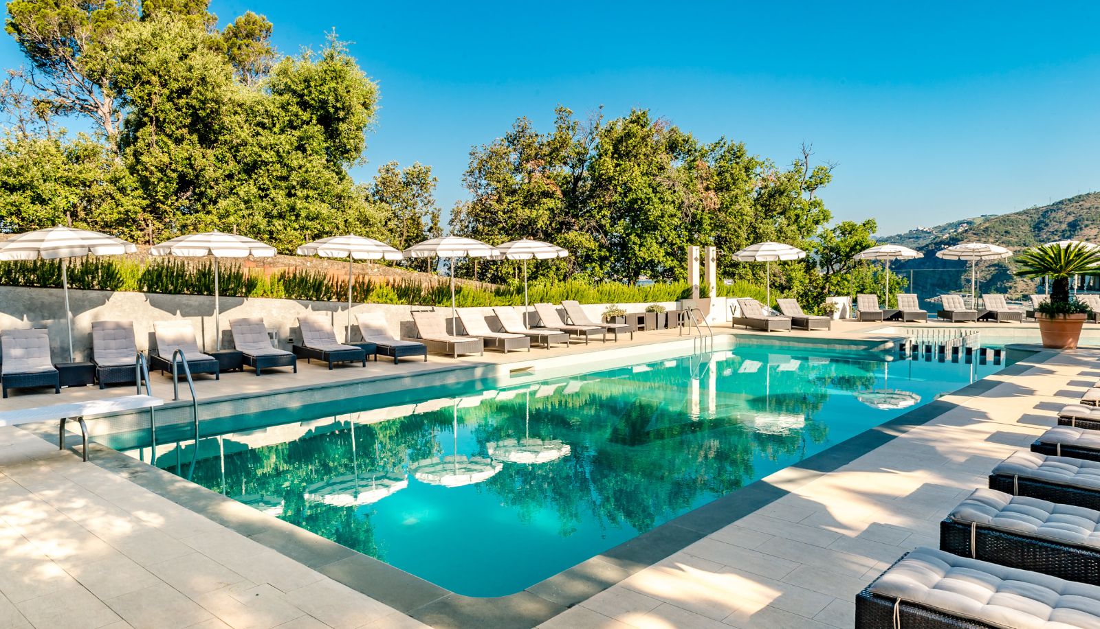 Piscina - Vis a Vis