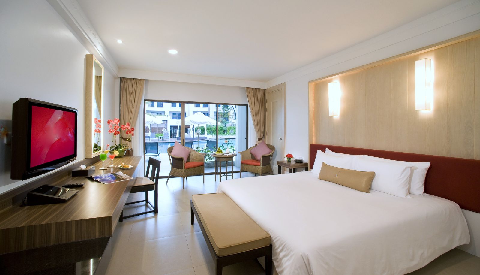 Camera con vista piscina - Sawaddi Patong Resort & Spa