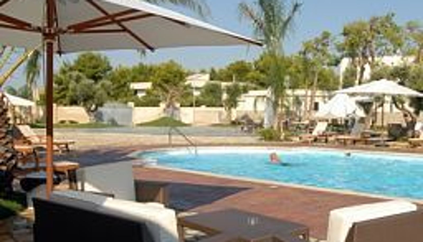 Pool - Villa Hermosa Resort