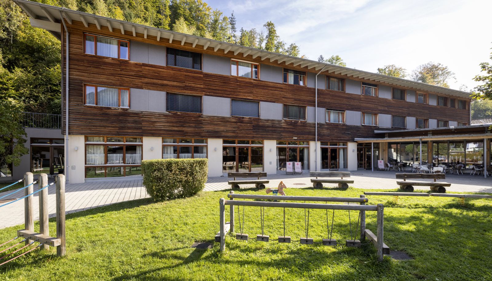 Zona exterior del hotel - JUFA Hotel Montafon