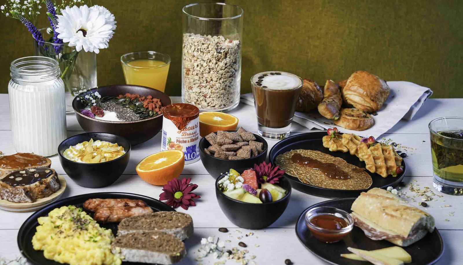Büffet - B&B HOTEL Paris Saint-Denis Pleyel 3 étoiles