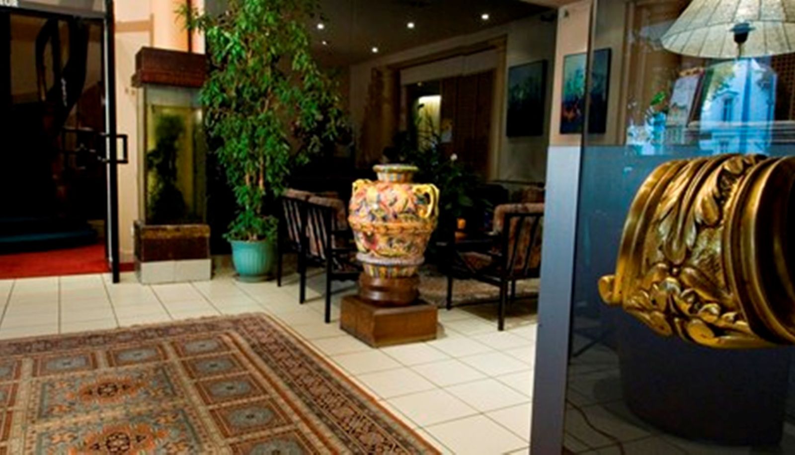 Sala - Citotel Les Bourbons