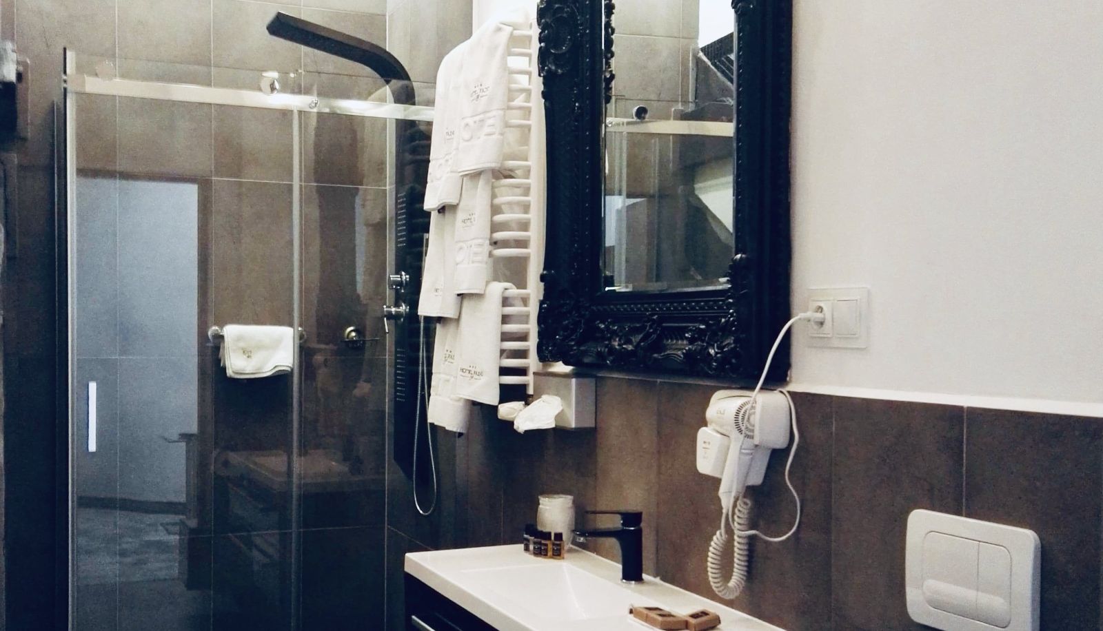 Badkamer - Hotel Fado