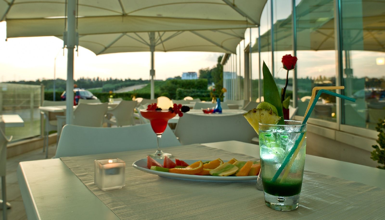 Bar - Breaking Business Hotel