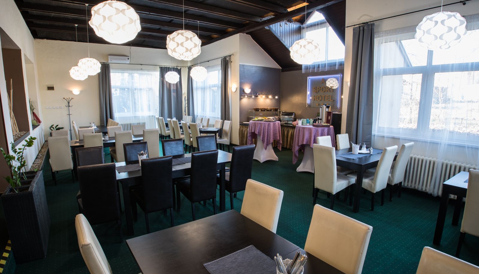 Frühstücksraum - A-Sport Hotel