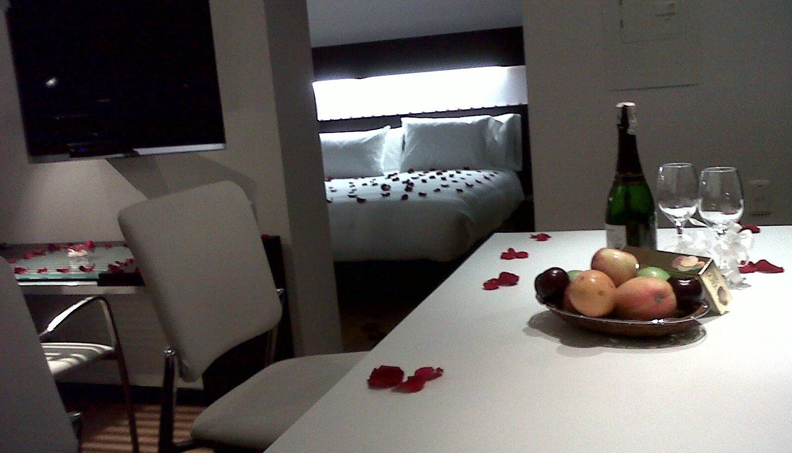 Room - Continental All Suites