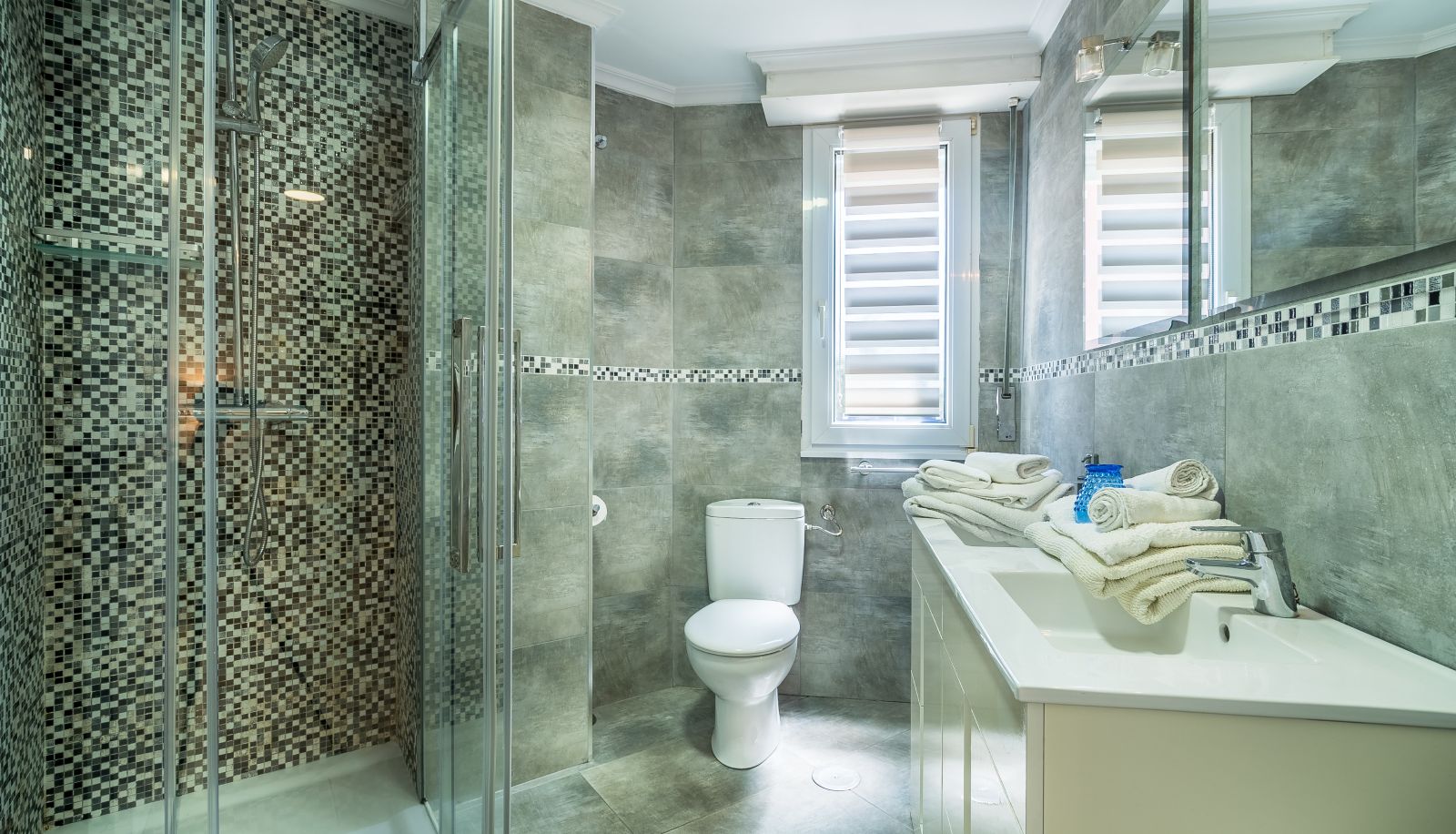 Badezimmer - Las Brisas Apartamentos