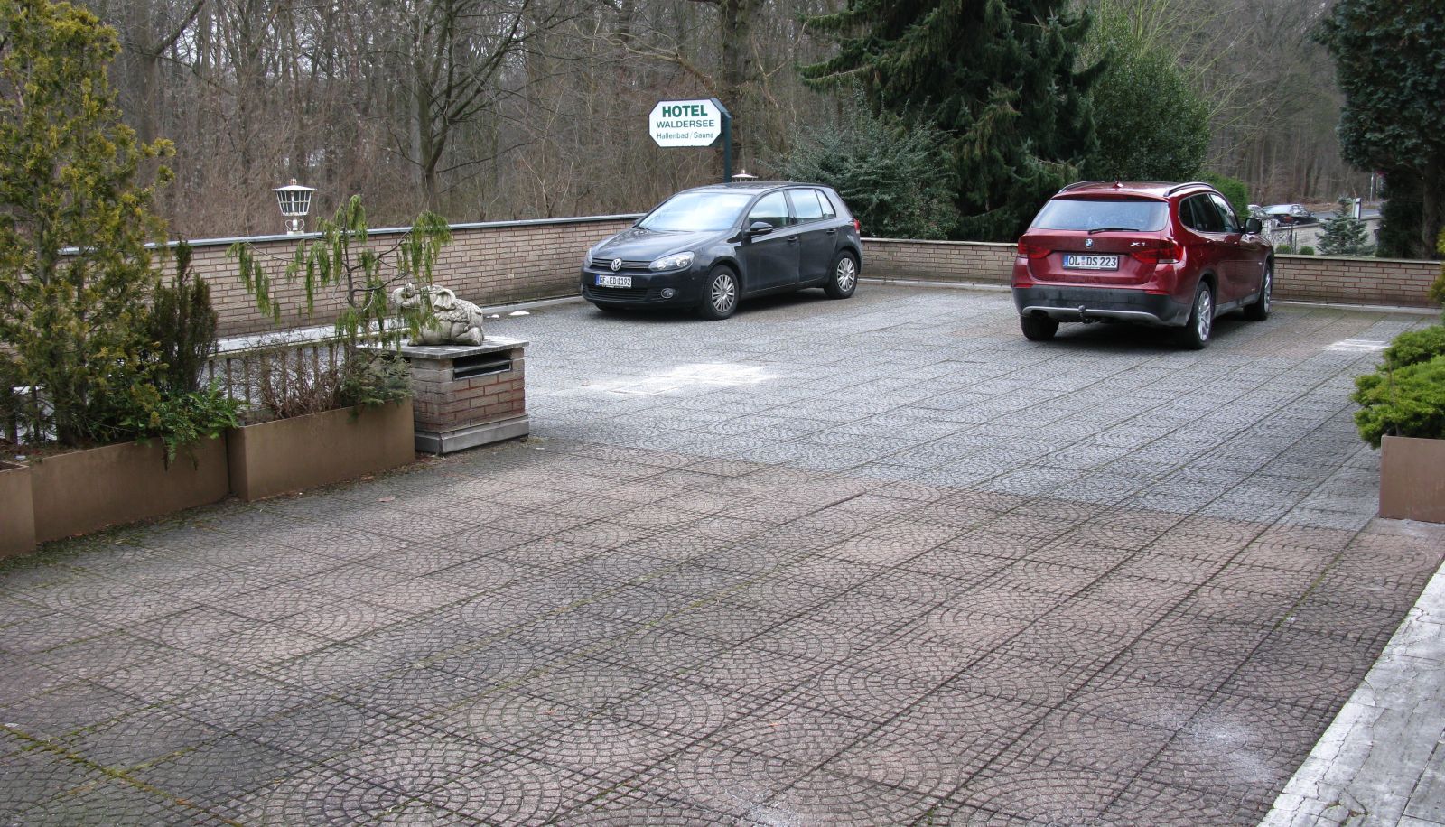 Hotel Außenbreich - Waldersee