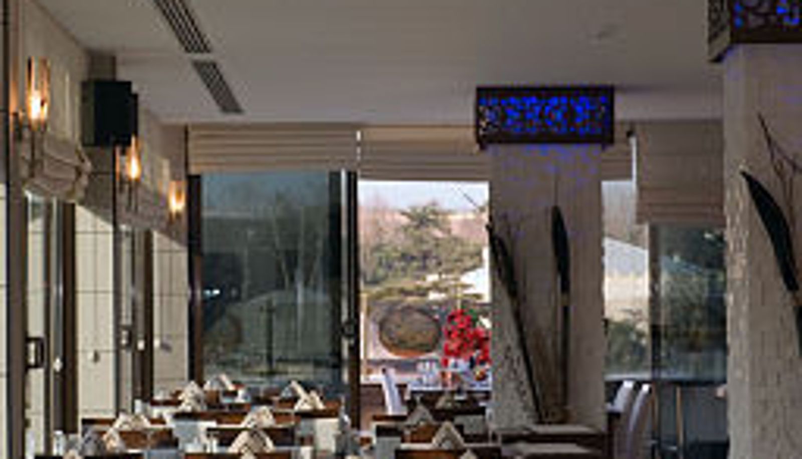 Salle de petit-déjeuner dans le restaurant - Sky Kamer Hotel Istanbul
