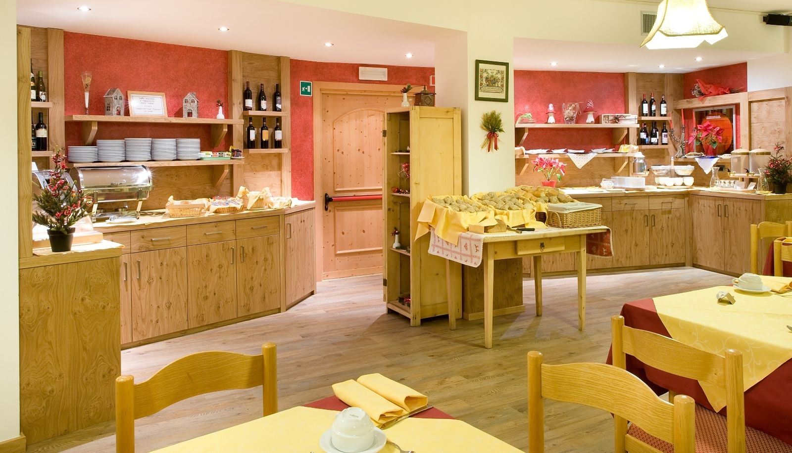 Ontbijtzaal in het restaurant - Adamello