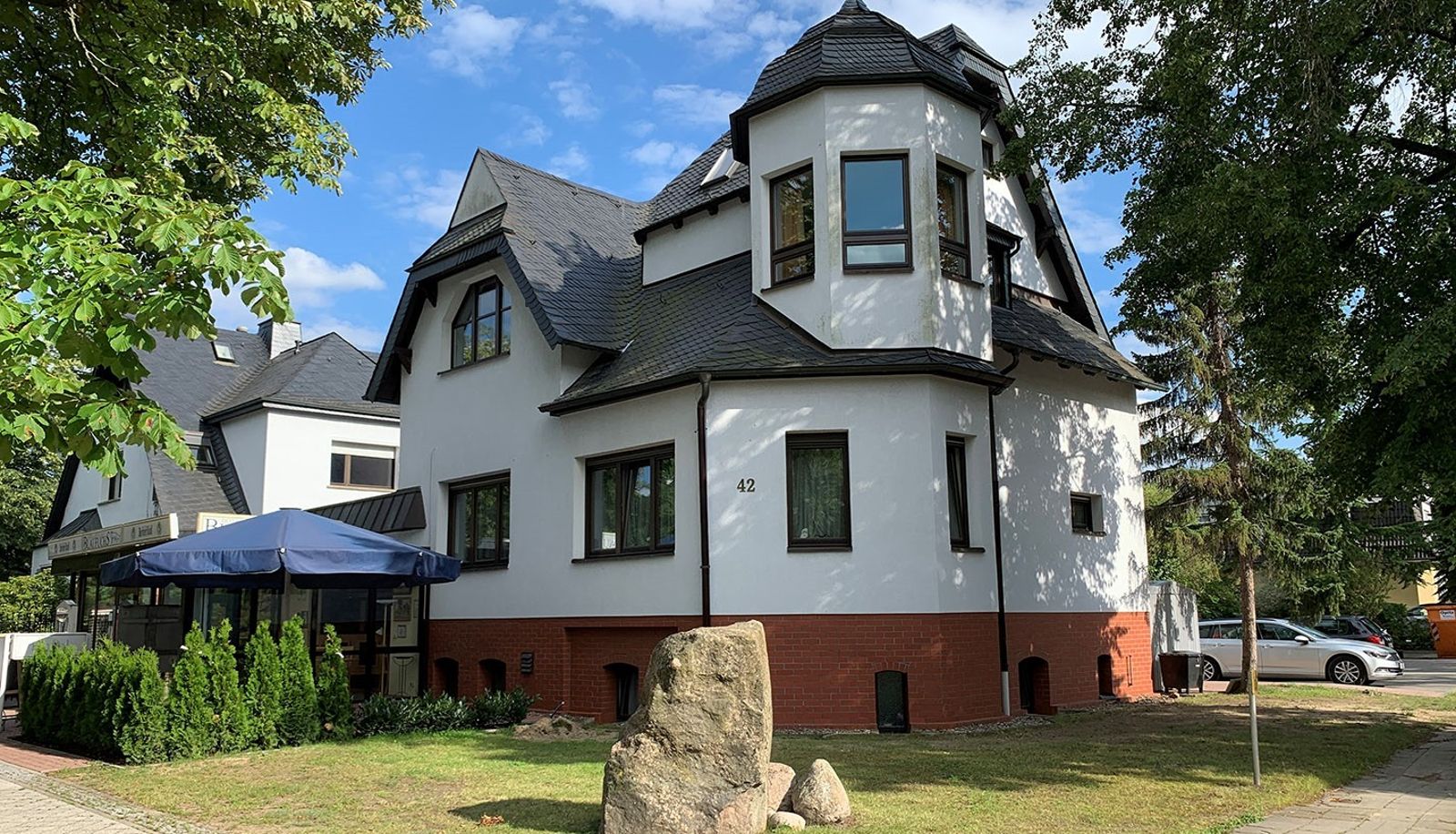 Buitenruimte van het hotel - Blaufuchs