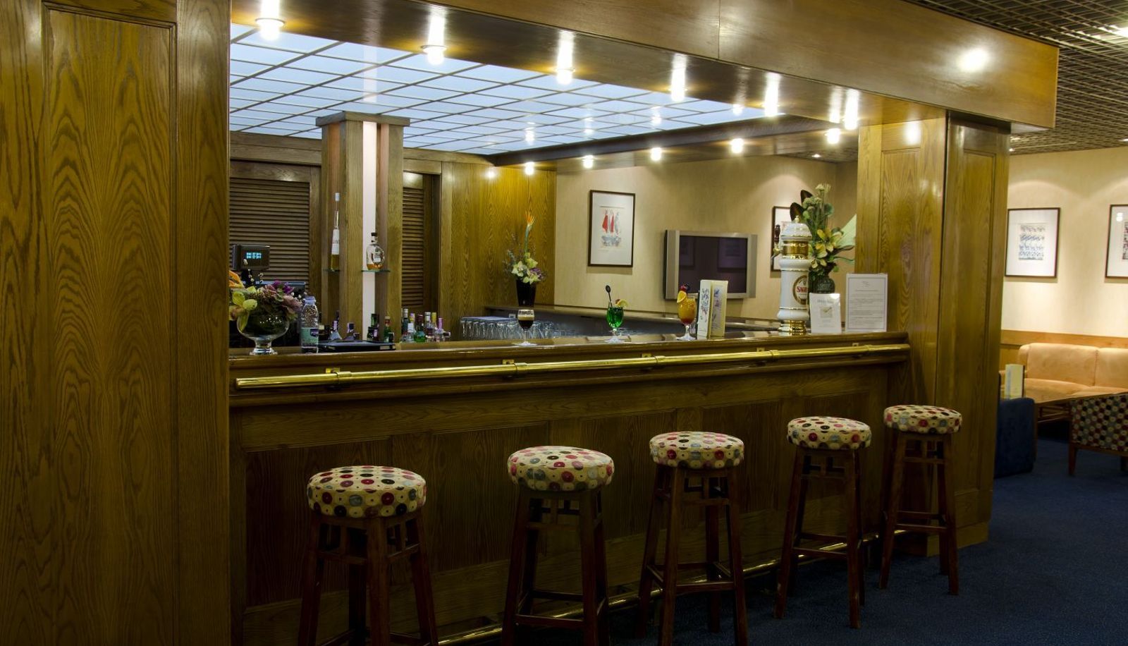 Información - VIP Inn Berna