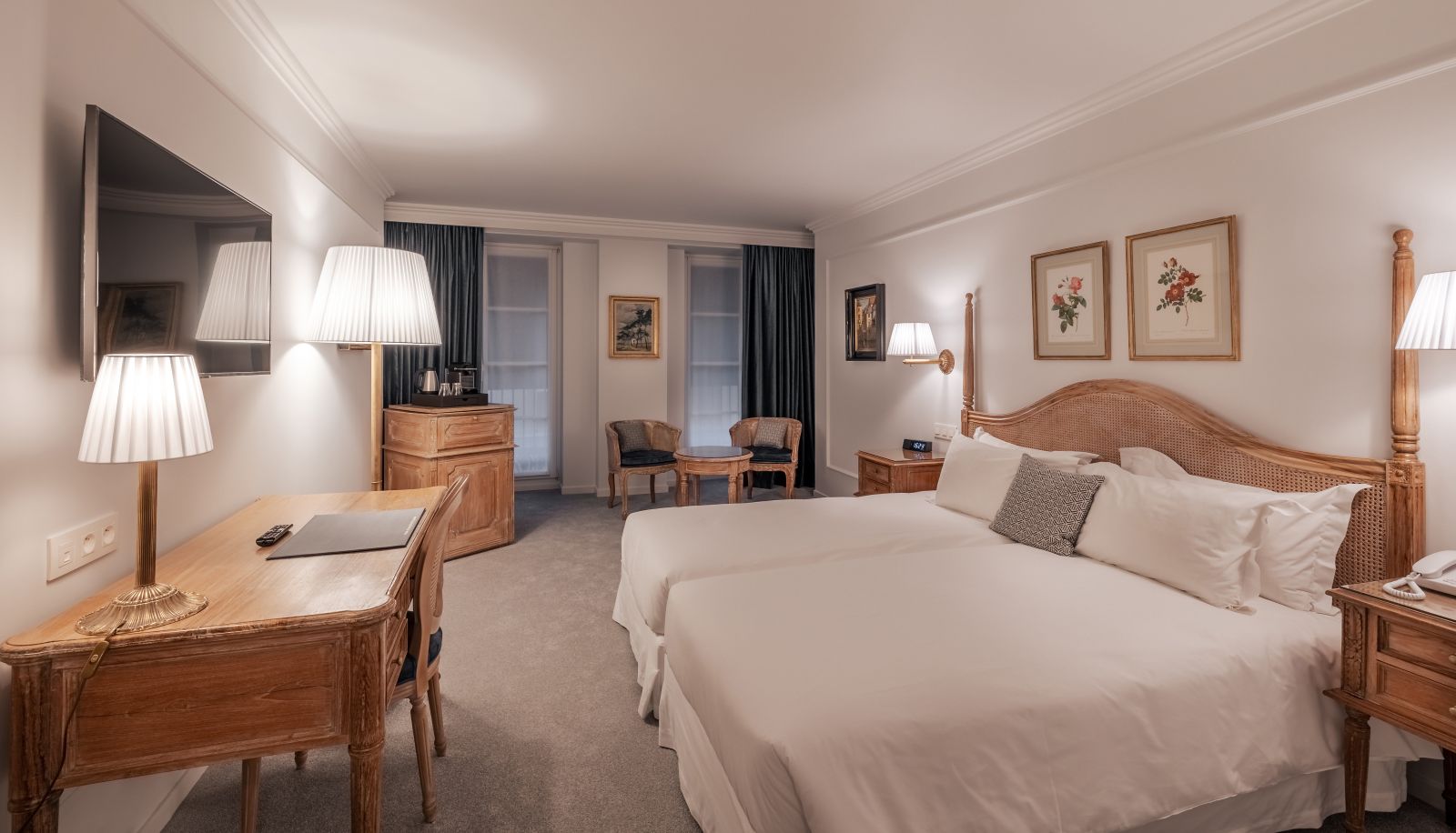 Chambre supérieure (double) - Manos Stephanie Hotel