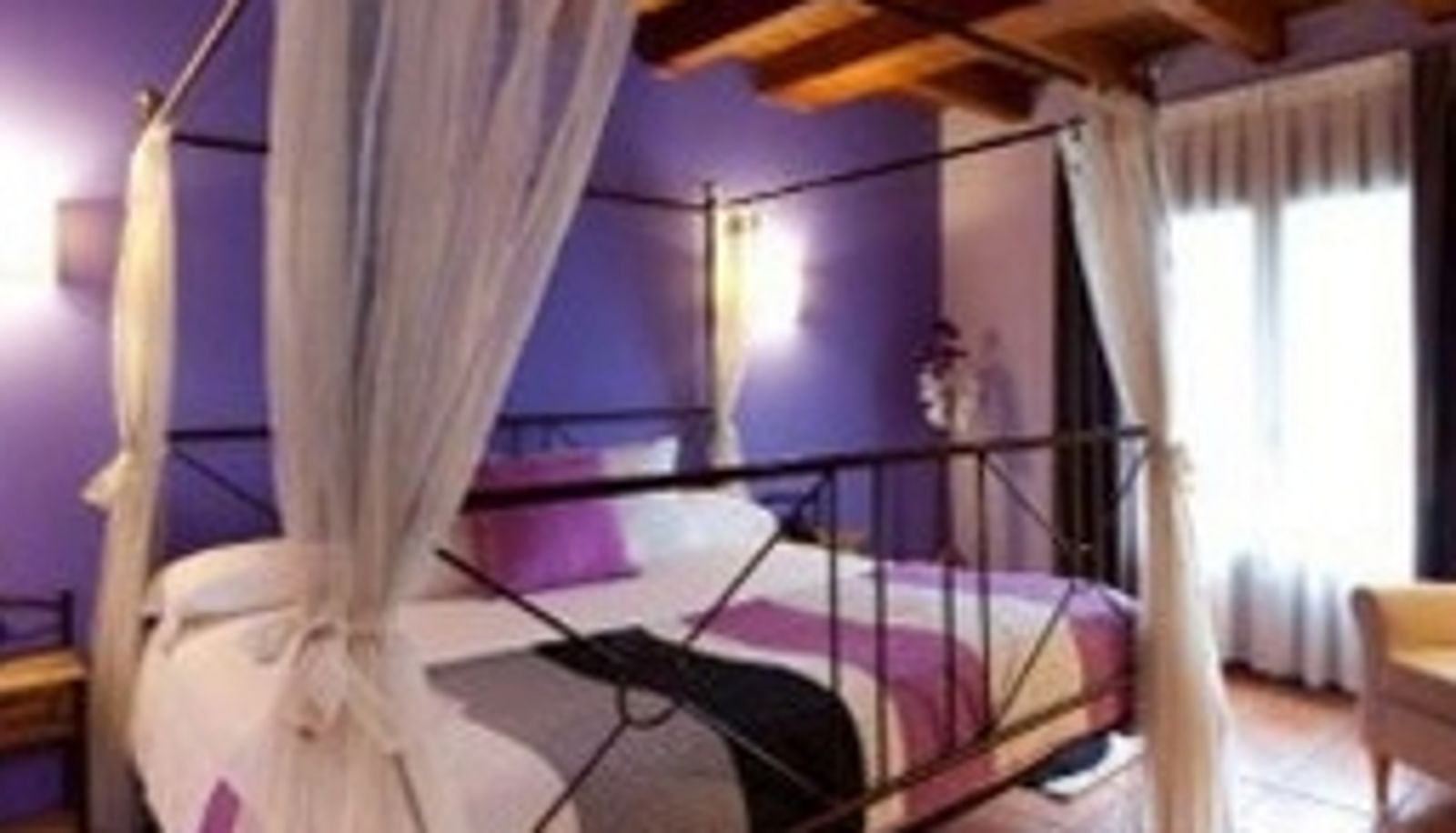 Room with balcony - Atxurra Hotel-Apartamento Rural