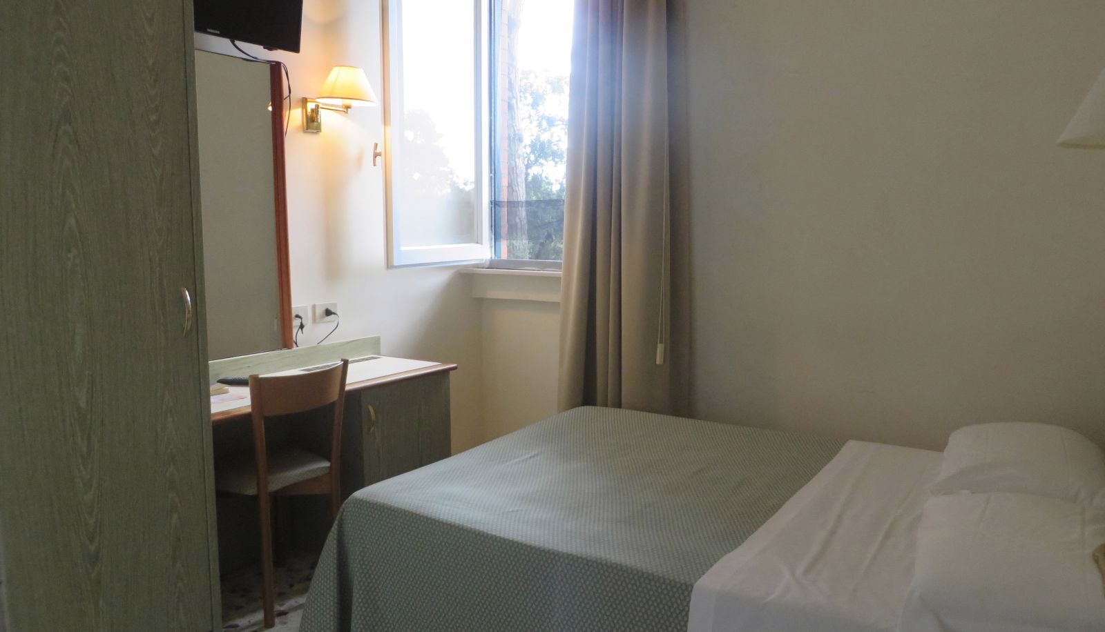 Standardzimmer (Einzel) - Hotel Villa Tiziana