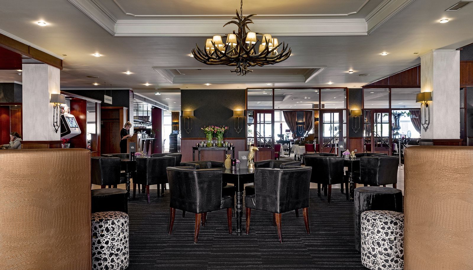 Hotel Innenbereich - Van der Valk Hotel Emmeloord