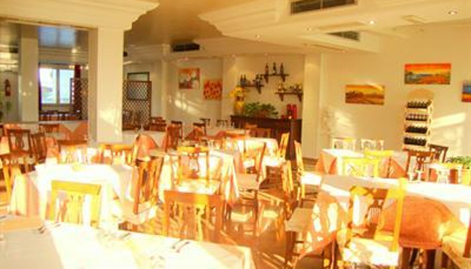 Información - Porto Cesareo Hotel