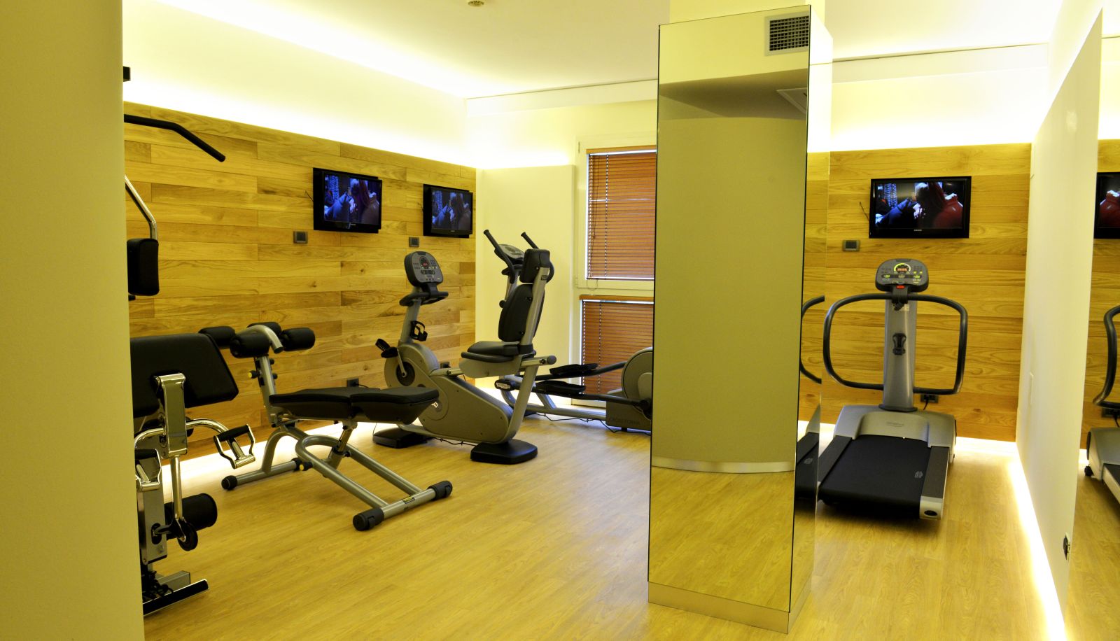 Fitnessraum - UNA HOTELS CESENA NORD