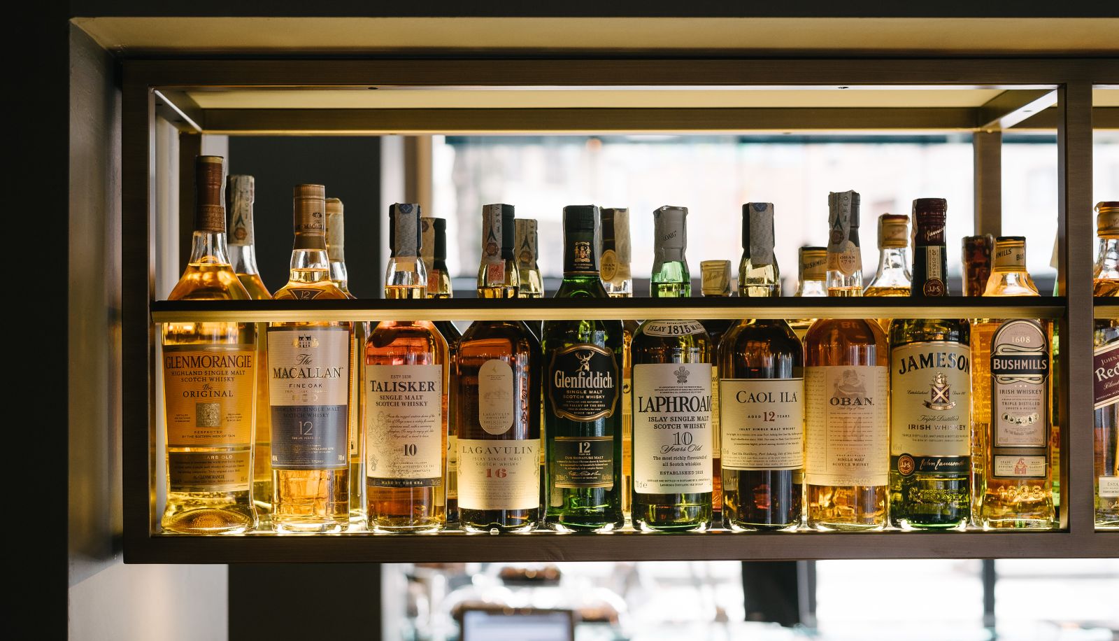 Bar - Windsor
