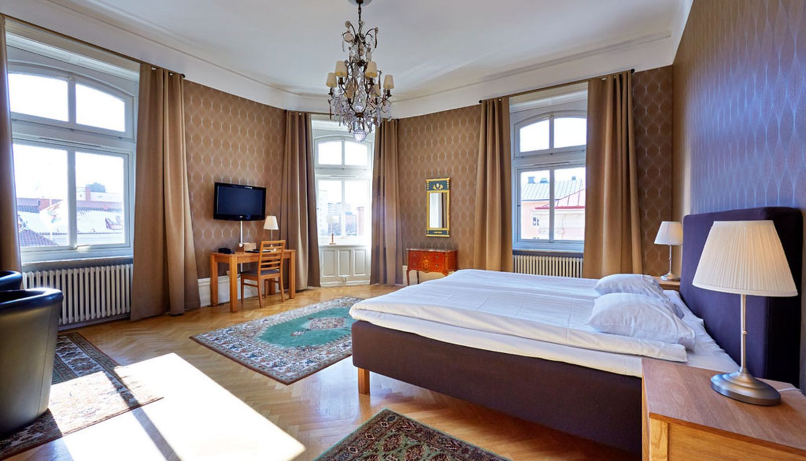 Room - First Hotel City