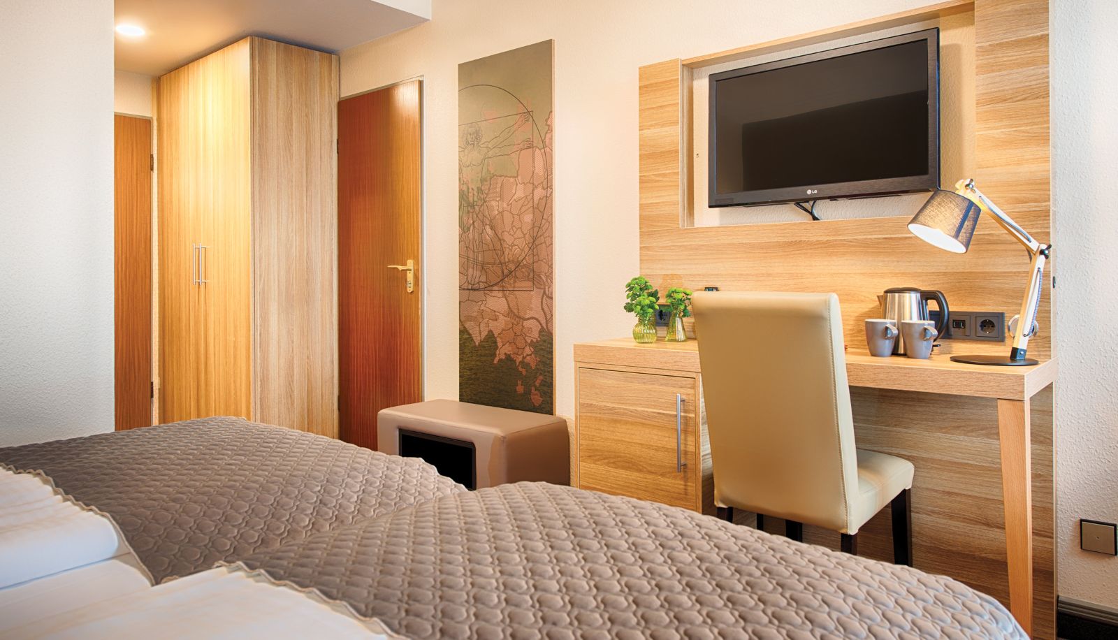 Standard room (double) - Leonardo Hotel Hamburg Stillhorn