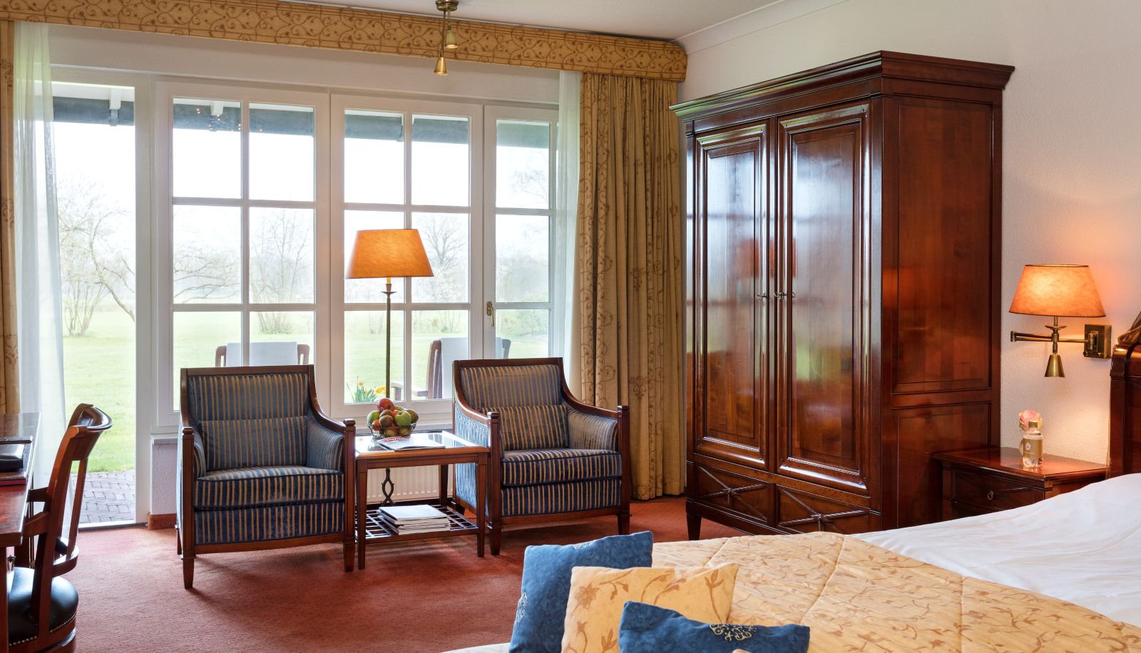 Room with terrace - De Bloemenbeek