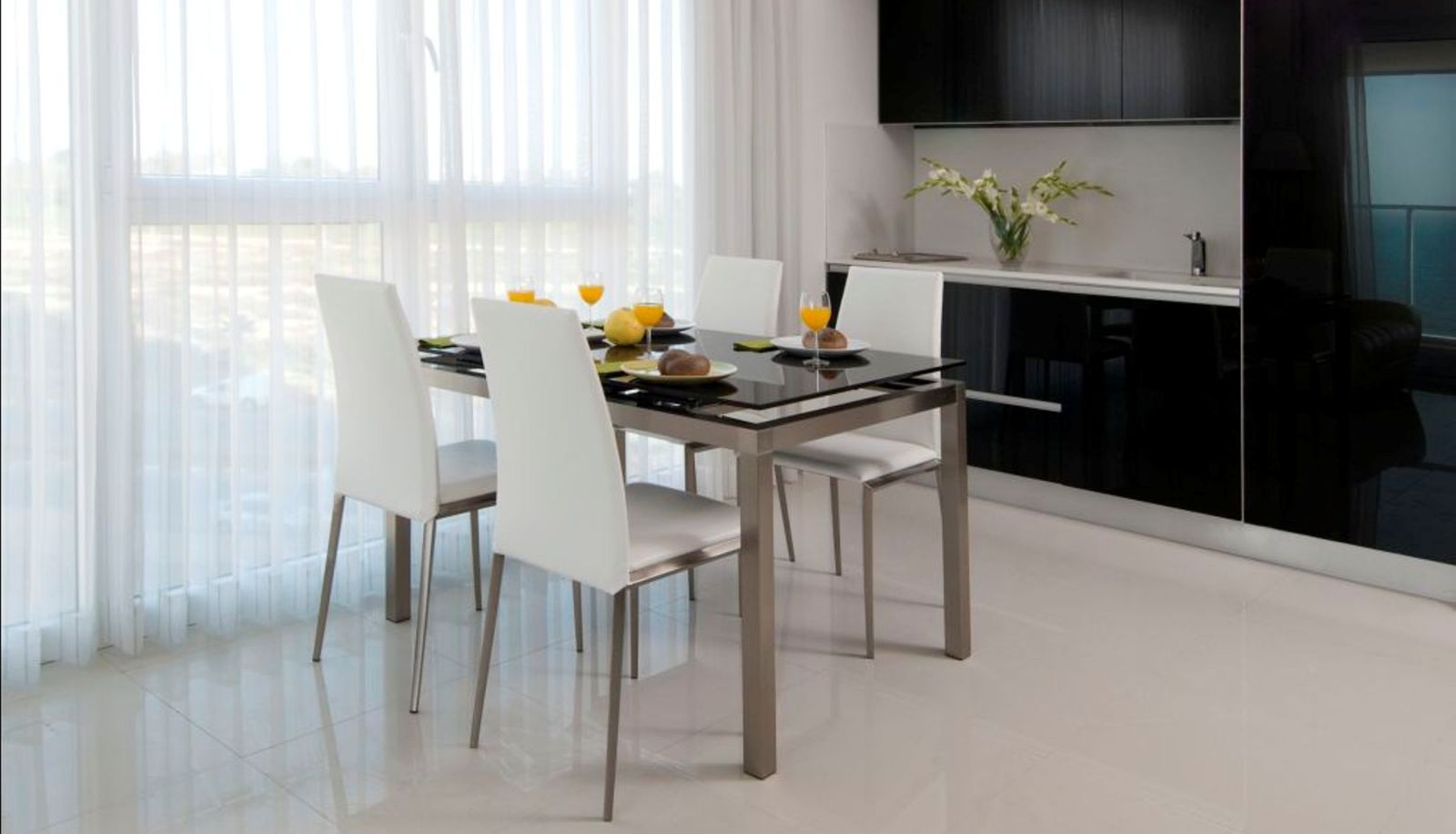 Kitchen area in the room - Island Suites Hotel Netanya