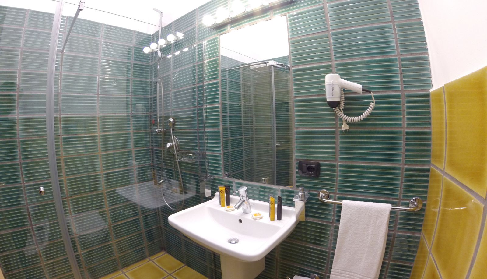 Badezimmer - Chiaia 32 B&B