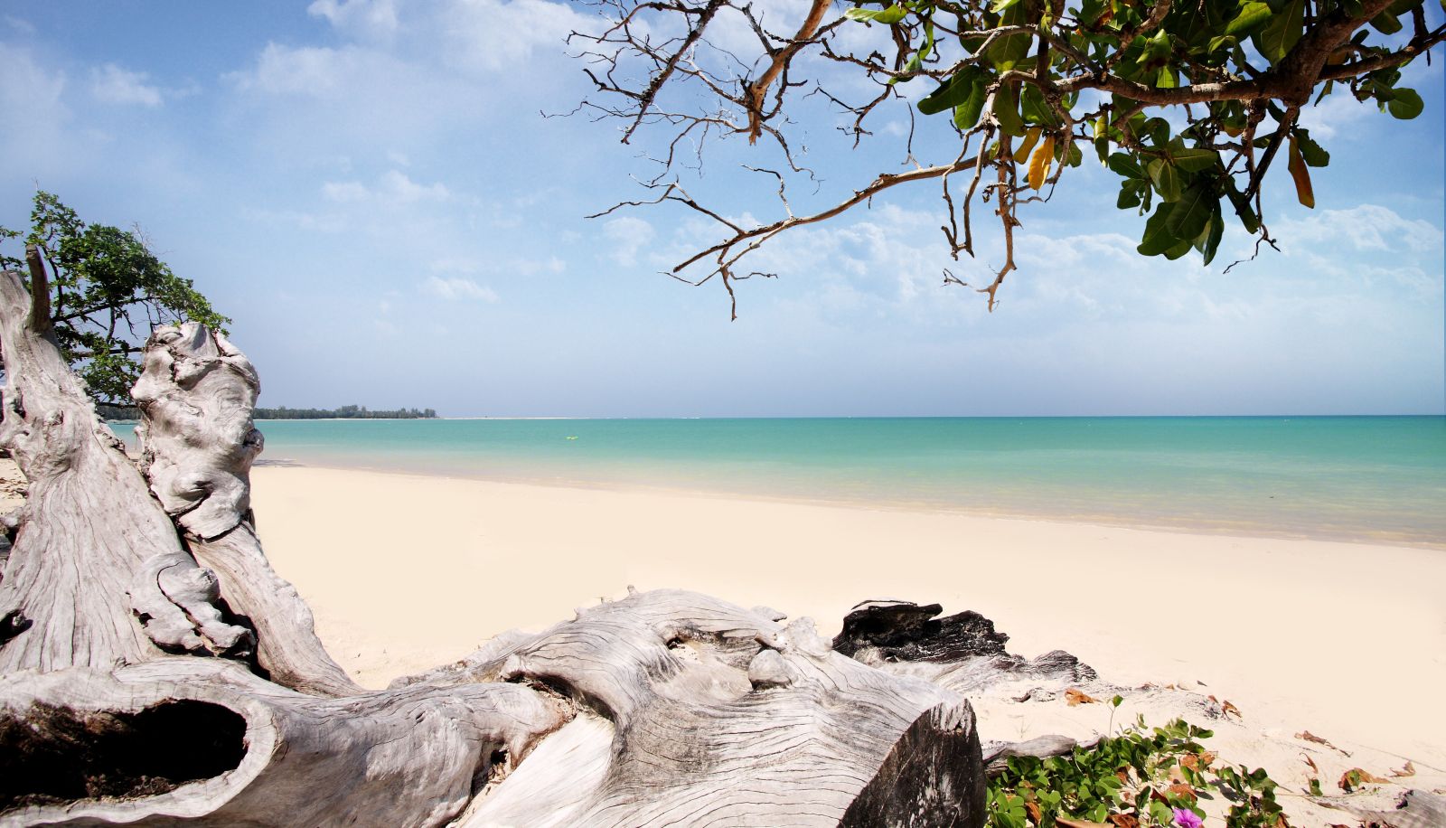 Beach - Khao Lak Kantary Beach Hotel Villas and Suites