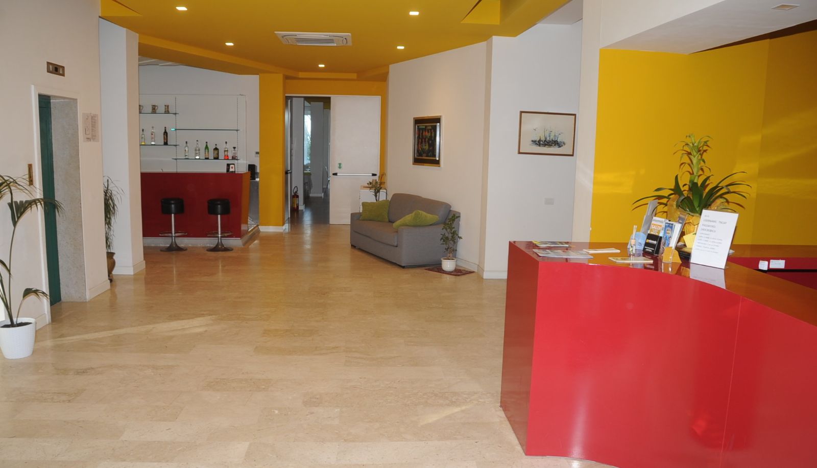 Salón - Club Hotel