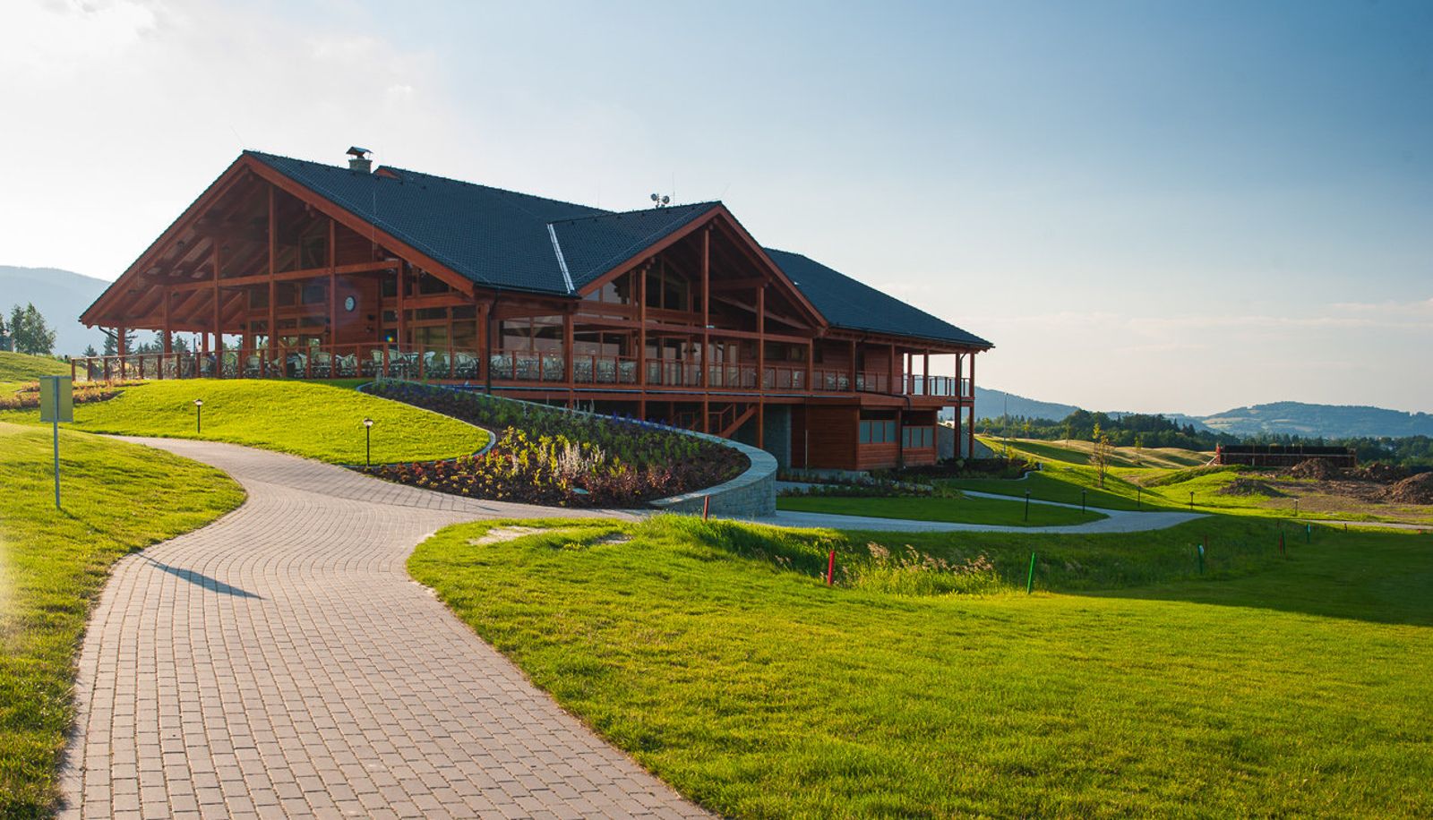 Restaurant - Green Inn
