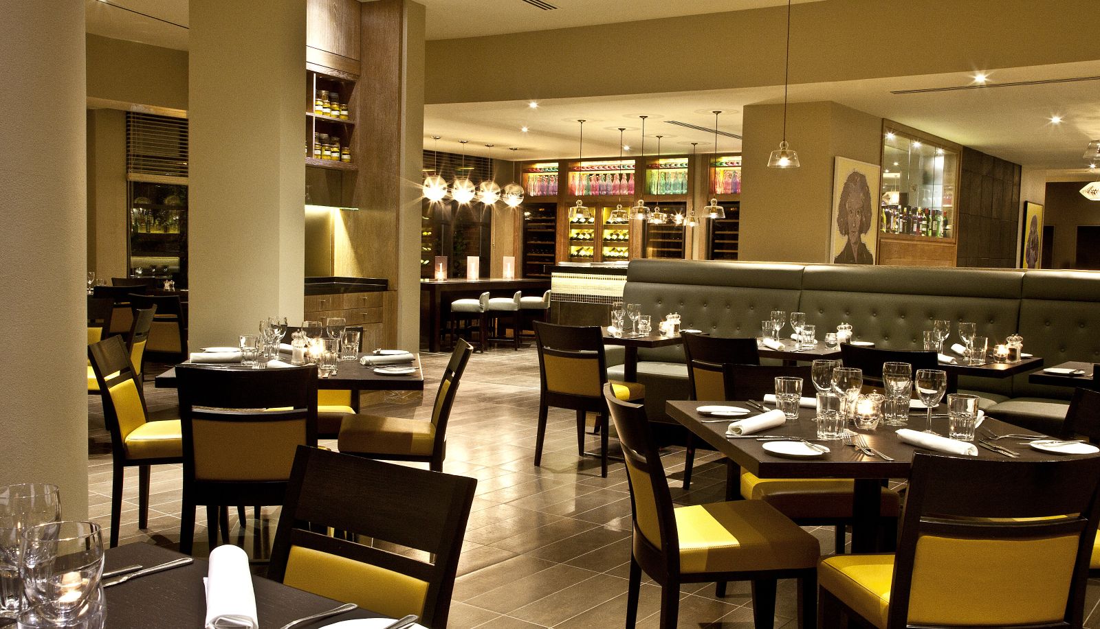 Restaurant - Five Lakes Resort