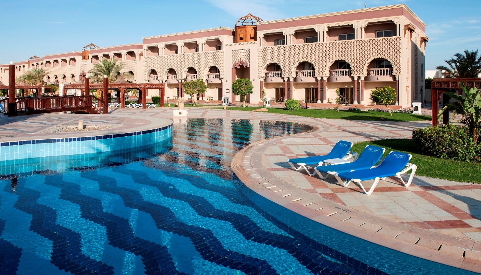 Pool - SENTIDO Mamlouk Palace Resort