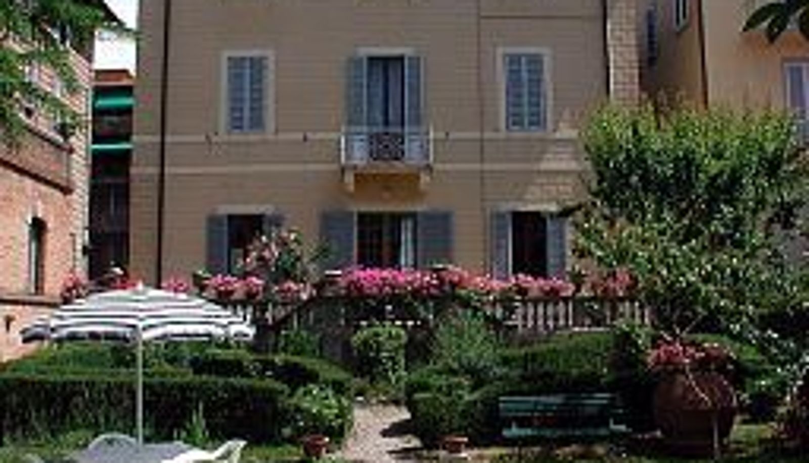 Ogród - Villa Fiorita B&B