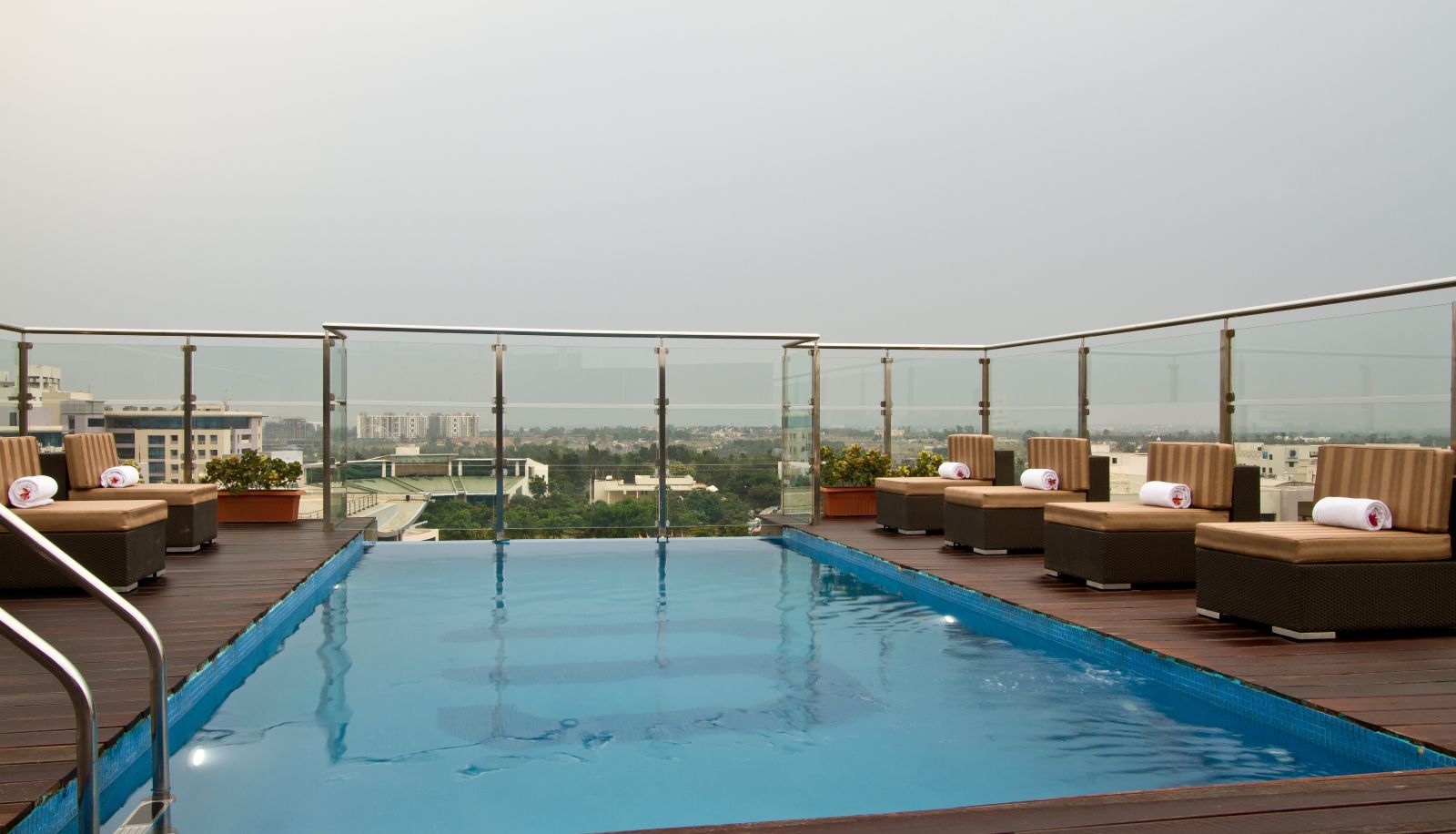 Pool - Svenska Design Hotel Electronic City