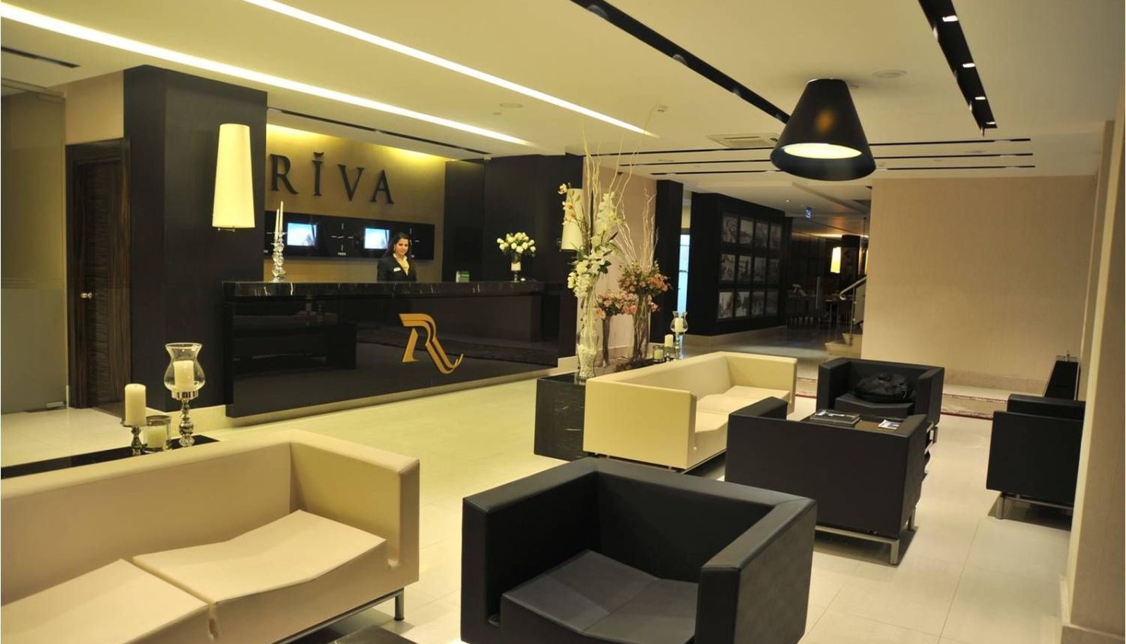 Sala - Riva Reşatbey Hotel