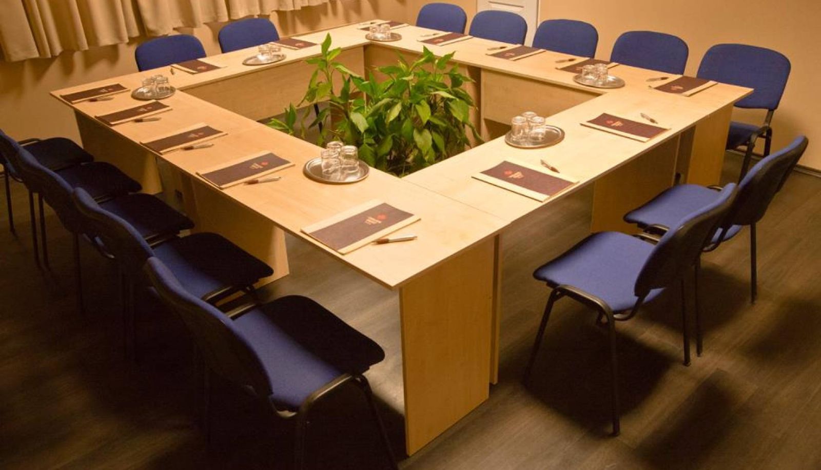 Salle de séminaire - Canada Budapest