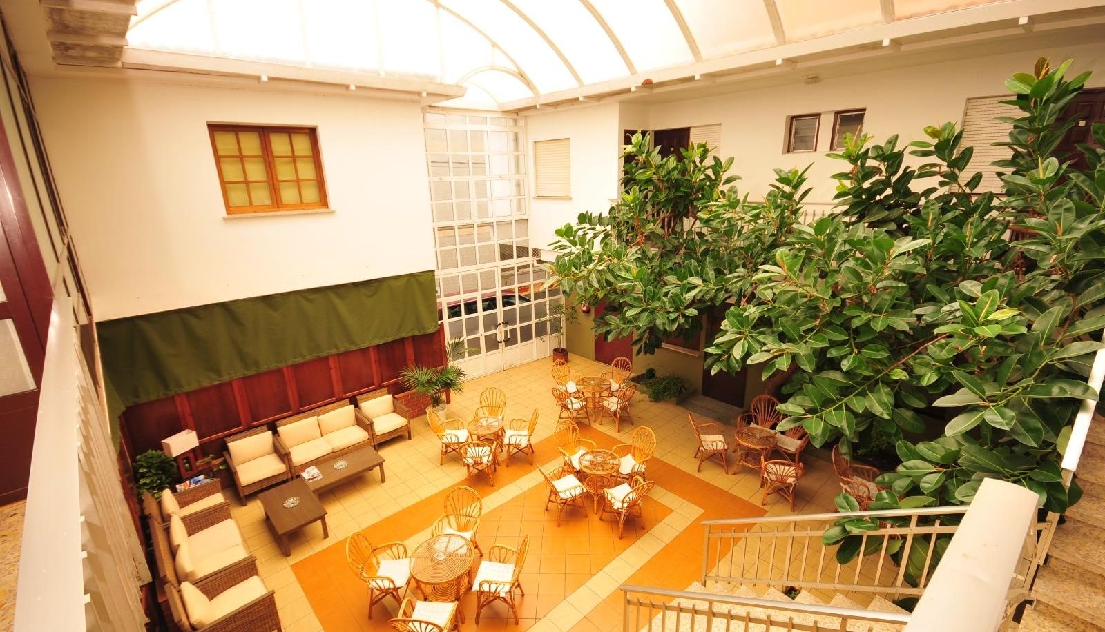 Ballroom - Torres Touriño