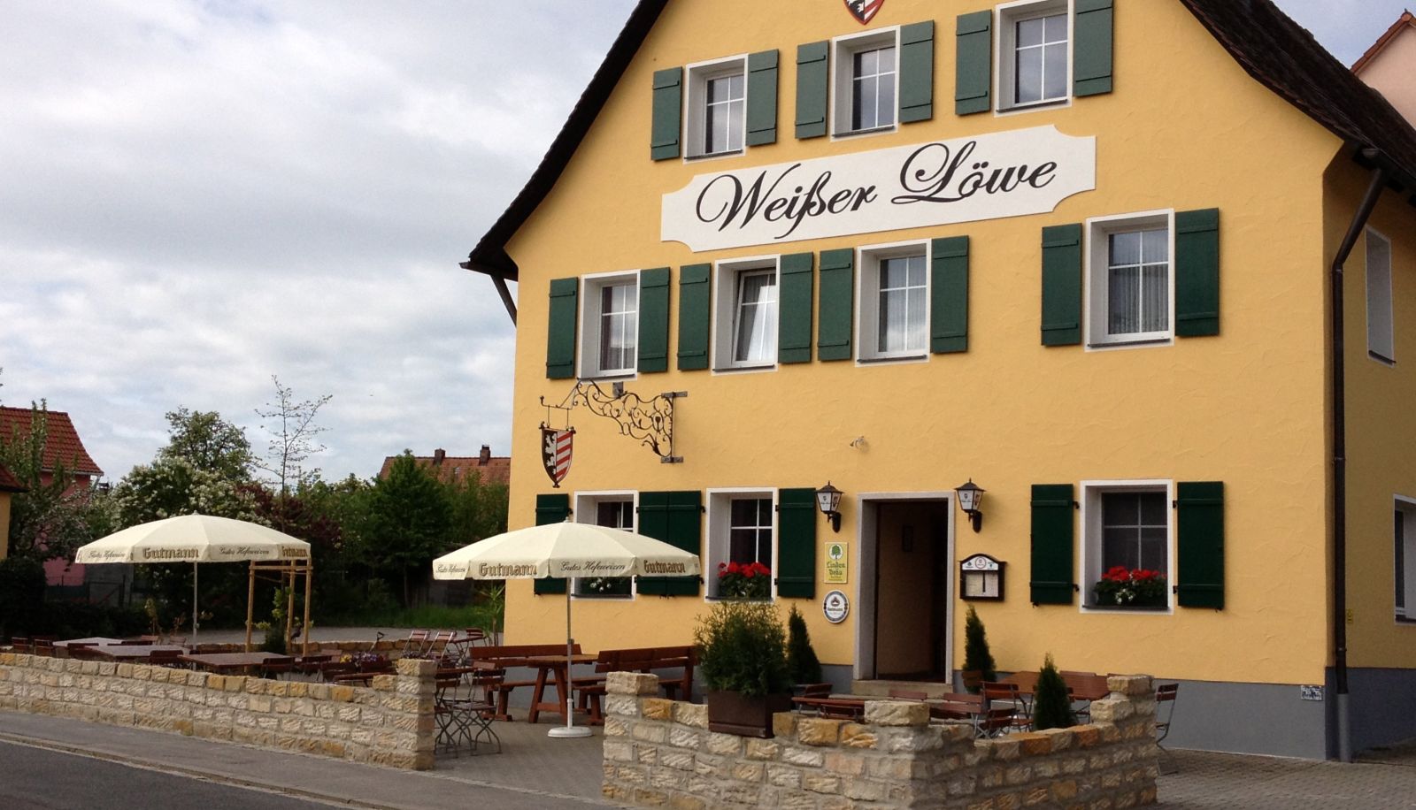 Hotel Außenbreich - Weißer Löwe