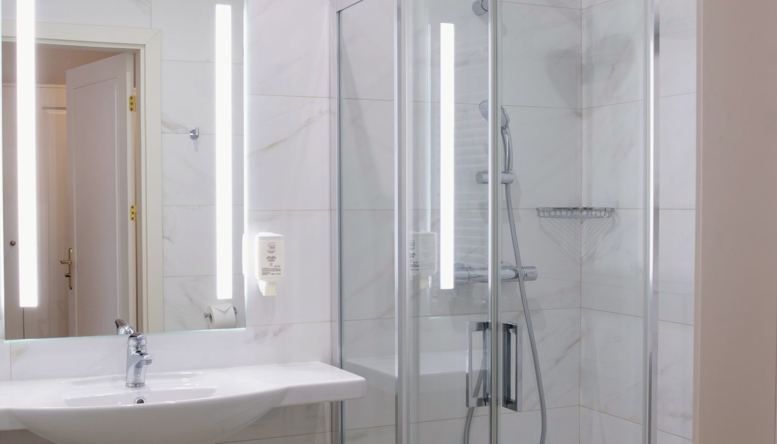 Badezimmer - Klub Sosnowy Businessman Institute