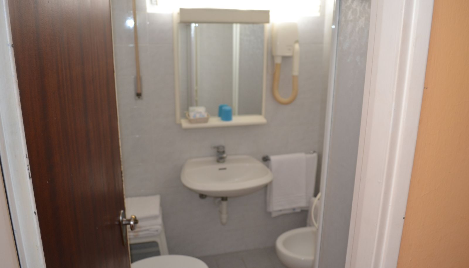 Bathroom - Garden