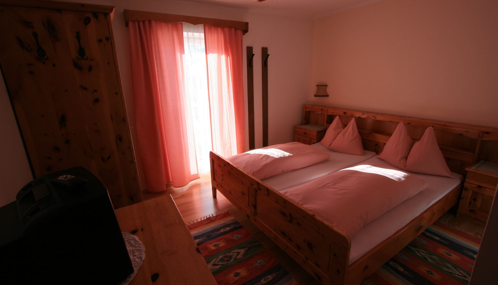 Standardzimmer (Doppel) - Hotel Stadlwirt Adolf Golger KG